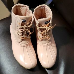 Girl Pink Saltwater Boots